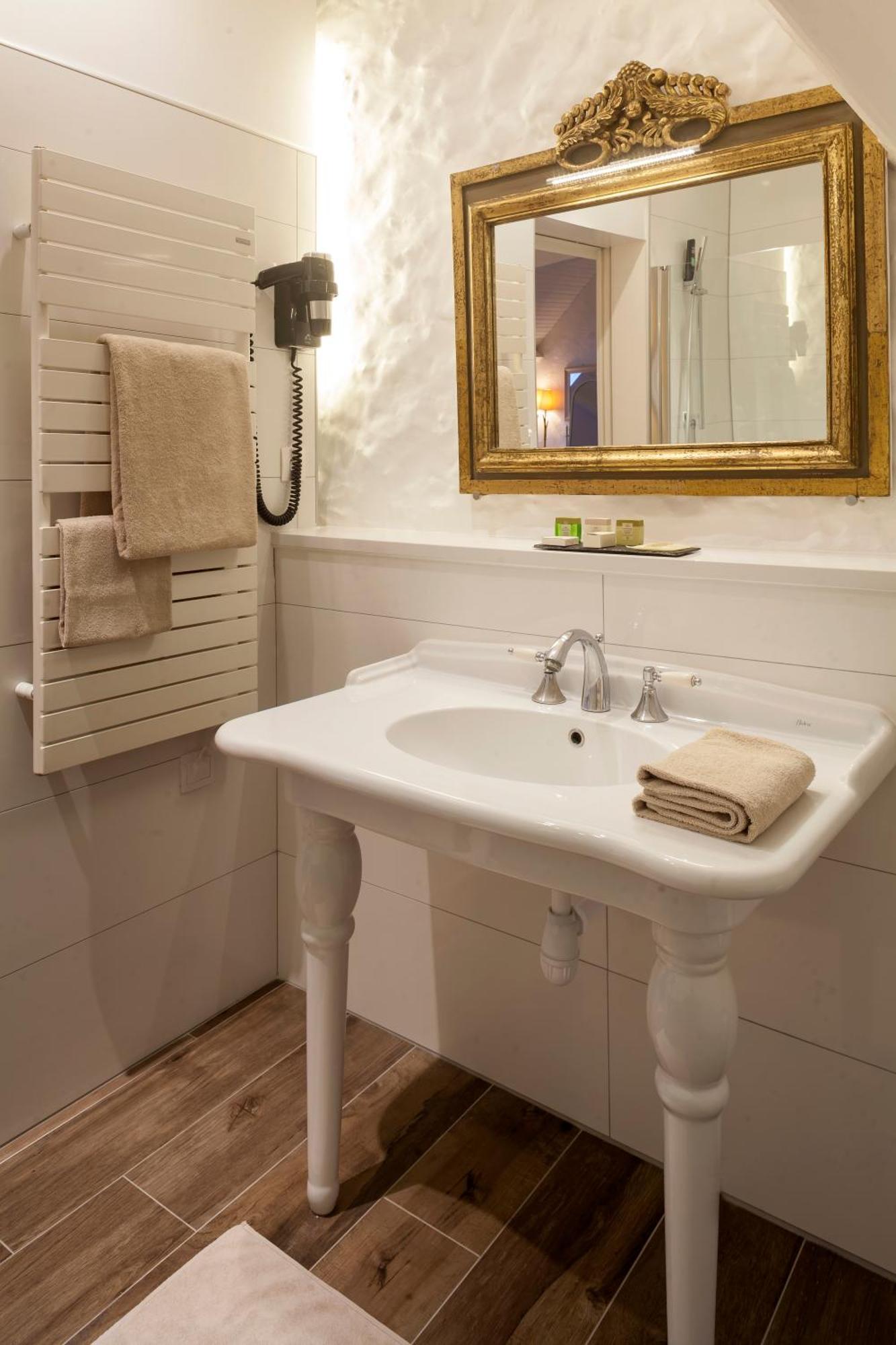 Logis La Ferme Du Vert Wierre-Effroy Room photo
